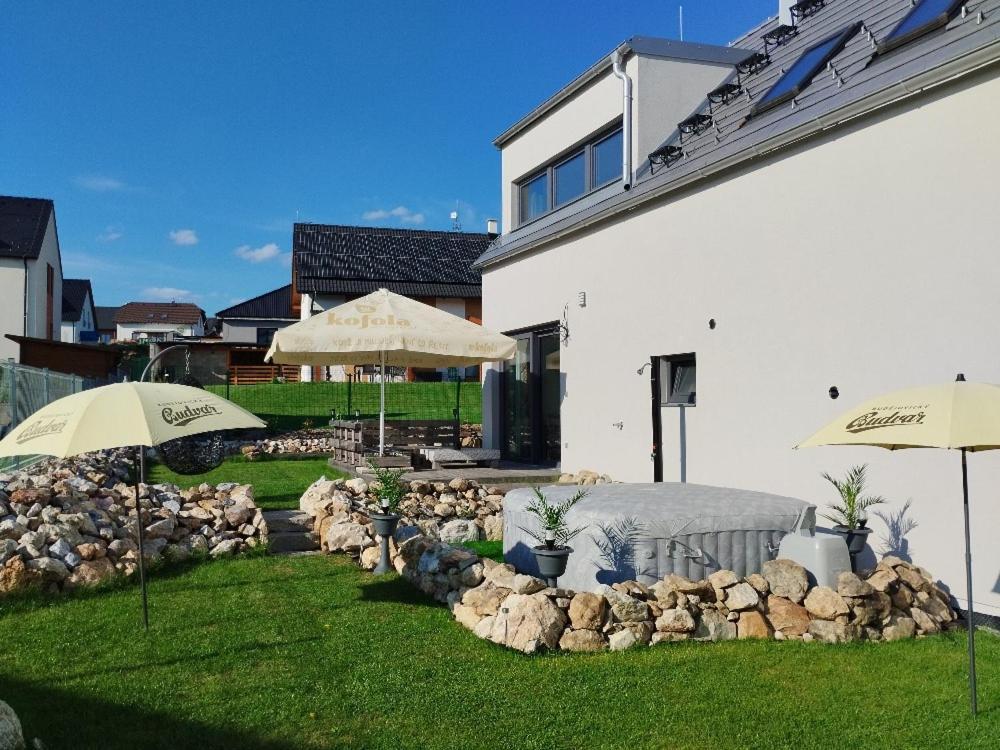 Apartman Dasa Frymburk nad Vltavou Exterior foto