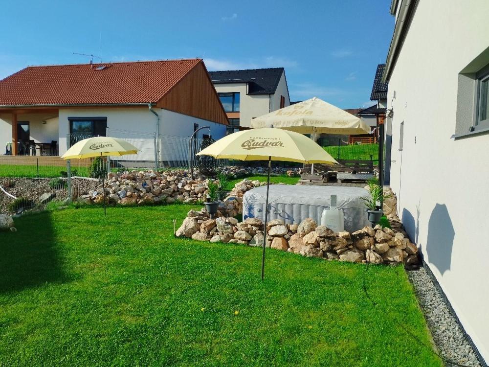 Apartman Dasa Frymburk nad Vltavou Exterior foto